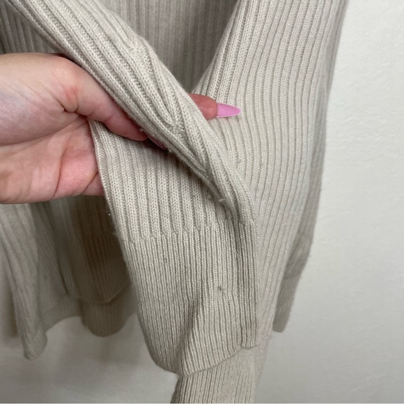 Vince Wool And Cashmere Sweater - Picture 5 of 11